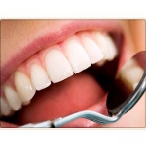 Igiene orale: italiani la ignorano, il 18% va dal dentista una volta l'anno