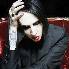 "Born Villain": ecco il nuovo disco di Marilyn Manson, esce il 1 maggio "Born Villain": ecco il nuovo disco di Marilyn Manson, esce il 1 maggio