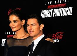 Tom Cruise divorzia per la terza volta: naufragano nozze con Katy Holmes Tom Cruise divorzia per la terza volta: naufragano nozze con Katy Holmes