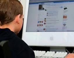 L'occhio di Facebook sulla chat per reprimere le attività delittuose L'occhio di Facebook sulla chat per reprimere le attività delittuose