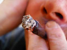 Cannabis: da evitare anche in ambito terapeutico, il monito delle società scientifiche italiane Cannabis: da evitare anche in ambito terapeutico, il monito delle società scientifiche italiane