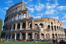 Il Colosseo rischia grosso: è inclinato di 40 centimetri, necessario restauro Il Colosseo rischia grosso: è inclinato di 40 centimetri, necessario restauro