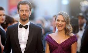 Natalie Portman è una donna sposata: è stata impalmata dal coreografo Benjamin Millepied Natalie Portman è una donna sposata: è stata impalmata dal coreografo Benjamin Millepied
